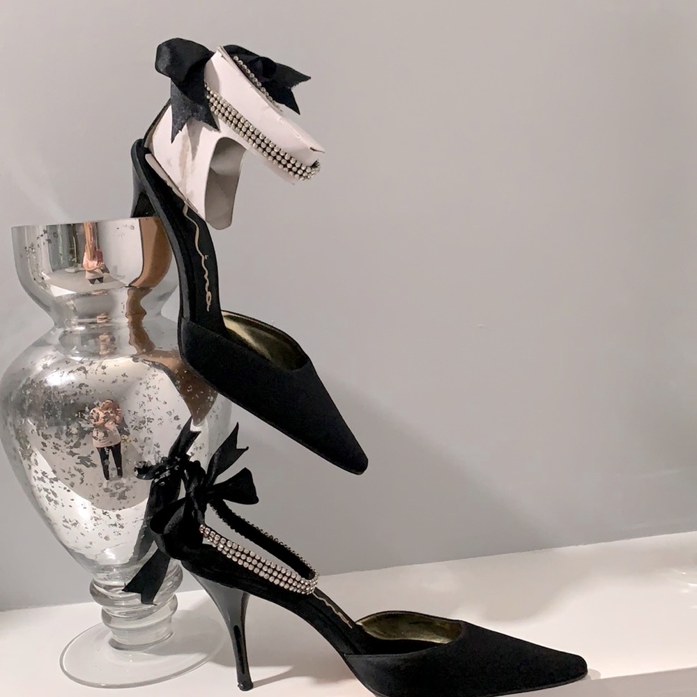 Elegant shoes
